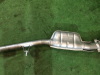 ท่อไอเสียท่อนกลาง SUBARU LEGACY OEM 44200AC080 BG9  BD9 1997 EJ25 AT