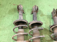 Amortiguadores SUBARU LEGACY OEM 20310AC081, 20310AC091, 20364AC240, 20364AC250 BG9 BG5 BD5 BD9 1997 EJ25 AT