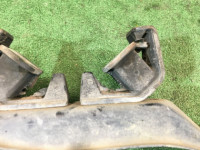 Travessa da caixa SUBARU LEGACY OEM 41022AA241, 41022AA231 BG9 BG5 BD5 BD9 1996 EJ25 AT
