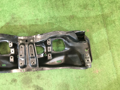 Travessa dianteira SUBARU LEGACY OEM 20100AC020 BG9 BG5 BD5 BD9 1996 EJ25 AT
