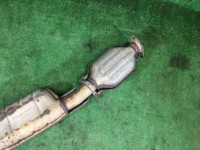 ท่อไอเสียท่อนกลาง SUBARU LEGACY OEM 44200AC080 BG9  BD9 1996 EJ25 AT