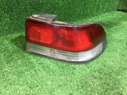 Conjunto de farolins traseiros SUBARU LEGACY OEM 84251AC000, 84201AC000, 84201AC010 BD5 BD9 1998