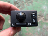 Mirror control module SUBARU LEGACY OEM 83071FA020 BD5 1997 EJ20E