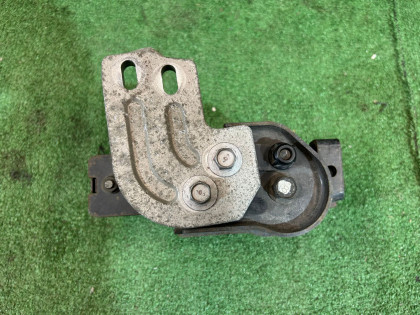 Soporte derecho del motor SUBARU LEGACY OEM 41020AG020 BL5 2003 EJ20X