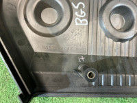 Tampa da distribuição direita SUBARU LEGACY OEM 13572AA043 BG5 1997 EJ20H
