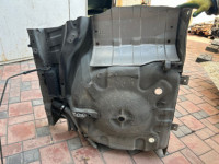 แอ่งวางยางอะไหล่ท้ายรถ 52122AE180 SUBARU LEGACY B4