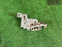 正时张紧器支架 SUBARU LEGACY OEM 13156AA061 BH9 2001 EJ254 AT