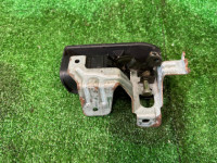 給油口オープナー SUBARU LANCASTER OEM 57340AE020 BH9 1999 solid grey 8L5