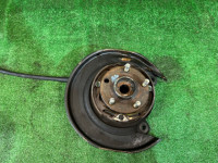 Right rear wheel hub SUBARU LEGACY B4 OEM 28474AE000 28462AE011 BE5 1999 EJ206
