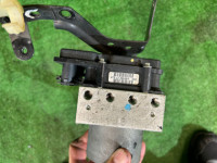 Módulo ABS SUBARU OUTBACK OEM 27594AG020 BP9 2004 EJ253 AT