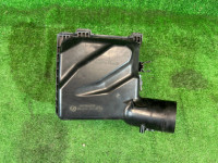 กล่องกรองอากาศ 46052AG050 46052AG000 SUBARU OUTBACK