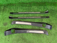 คิ้วชายบันได 94061AG090 94060AG080 94060AG070 SUBARU OUTBACK