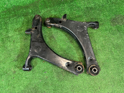 Brazos de suspensión delanteros SUBARU OUTBACK OEM 20202AG010 20202AG000 BP9 2004 EJ253 AT