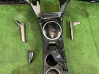 Guantera y reposabrazos комплект SUBARU OUTBACK OEM 92114AG120JC 66120AG101JC 35170AG000 BPE 2007 Grey 65Z
