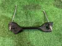 Крепление аккумулятора SUBARU OUTBACK OEM 82122AG000 82161AG010 82161AG000 BPE 2007