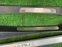 Frisos das embaladeiras SUBARU OUTBACK OEM 94061AG090 94060AG080 94060AG070 BPE 2007 Grey 65Z
