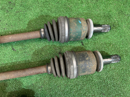 Diferencial с приводами G/R=3.272 SUBARU OUTBACK OEM 38300AC210 38104AA200 28421AG011 BPE 2007 EZ30 AT
