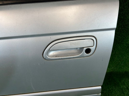 Porta dianteira esquerda SUBARU LEGACY OEM 61100AC011 BG5 1998 Silver 406