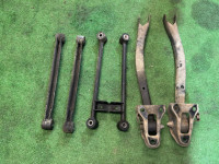 リアアーム SUBARU LEGACY OEM 20250AC100  20255AA300 20255AA310 20270AA001 BG5 1998 EJ20DD AT