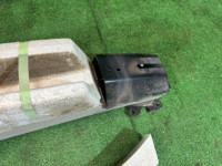 フロントバンパーレインフォースメント SUBARU OUTBACK OEM 57712AG310 BPE 2007