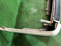 リアバンパー SUBARU LANCASTER OEM 57703AE080YF BH9 2001 White 07C