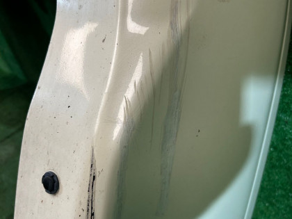 リアバンパー SUBARU LANCASTER OEM 57703AE080YF BH9 2001 White 07C