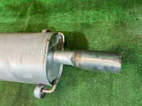 Panela de escape SUBARU LANCASTER OEM 44300AE120 BH9 2001 EJ254 AT