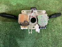 Блок подрулевых переключателей SUBARU LANCASTER OEM 83111AE030 BH9 2001 EJ254 AT