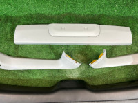 Tailgate trim SUBARU LANCASTER OEM 94320AE011AC BH9 2001 White 07C