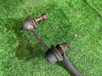 Barra estabilizadora trasera SUBARU LANCASTER OEM 20451AE060 BH9 2001 EJ254 AT