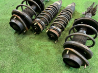 Amortiguadores SUBARU LANCASTER OEM 20310AE340 20310AE350 20330AE100 20365AE130 BH9 2001 EJ254 AT