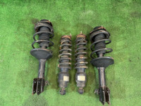 โช้คอัพ 20310AE340 20310AE350 20330AE100 20365AE130 SUBARU LANCASTER