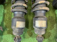 Amortiguadores SUBARU LANCASTER OEM 20310AE340 20310AE350 20330AE100 20365AE130 BH9 2001 EJ254 AT