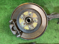 Rear hubs SUBARU LANCASTER OEM 28474AE000 28462AE011 BH9 2001 EJ254 AT