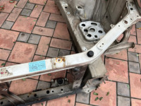ラジエーターコアサポート цвет 07C SUBARU LANCASTER OEM 53060AE001 53020AE08 53020AE091 53040AE000 53060AE051 BH9 2001