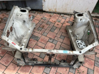 ラジエーターコアサポート цвет 07C SUBARU LANCASTER OEM 53060AE001 53020AE08 53020AE091 53040AE000 53060AE051 BH9 2001