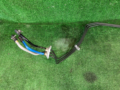 燃油管路 Трубки топливные SUBARU LANCASTER OEM 42063AE020 BH9 2001 EJ254 AT