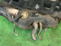 油箱 SUBARU LANCASTER OEM 42012AE010 BH9 2001 EJ254 AT