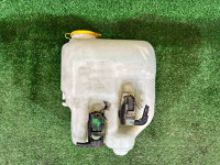 กระปุกน้ำฉีดกระจก 86610AE010 SUBARU LANCASTER