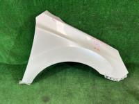 บังโคลนหน้าขวา Цвет 37J SUBARU LEGACY OEM 57120AJ0209P BM9 2010 White 37J