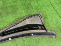 แผงคาวล์ใต้กระจกหน้า SUBARU LANCASTER OEM 91411AE000 BH9 2001