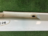 Faldón izquierdo цвет 51Е SUBARU LEGACY OEM 96051AC010 BG5 1997 белый 51E
