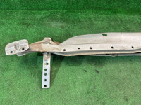 Reforço do para-choques traseiro B 11 цвет 406 SUBARU LEGACY OEM 57722AC050 BG5 1998 Silver 406
