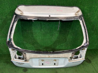 尾门 SUBARU LEGACY OEM 60800AE040 BHE 2002 White 51E, 96H