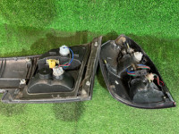 尾灯间饰板 Стоп сигналы комплект SUBARU LANCASTER OEM 84201AE320 84201AE330 84251AE060 BH9 2001