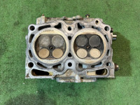 左气缸盖 Левая SUBARU LEGACY OEM 11063AA890 BH9 2001 EJ254 AT