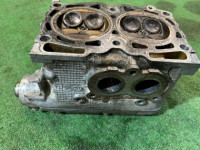 Cabeça do motor direita SUBARU LEGACY OEM 11039AB410 BH9 2001 EJ254 AT