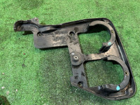Tapa de distribución trasera derecha SUBARU LEGACY LANCASTER OEM 13573AA120 BH9 2001 EJ254 AT