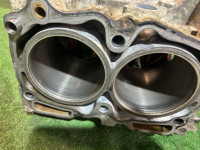 Блок цилиндров SUBARU LEGACY LANCASTER OEM 11008AA710 BH9 2001 EJ254 AT