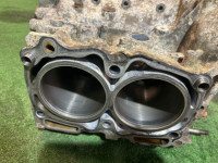 Блок цилиндров SUBARU LEGACY LANCASTER OEM 11008AA710 BH9 2001 EJ254 AT